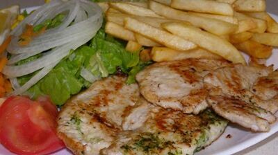 Recetario PECHUGA DE POLLO A LA PLANCHA CON ENSALADA